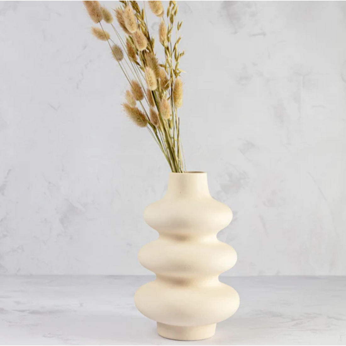 Transform Your Home with Stunning Vases from SimplyHome