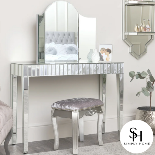 The Ultimate Guide to Mirrored Dressing Tables: Style Meets Functionality